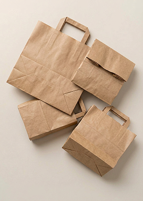 Sacos de papel com asas